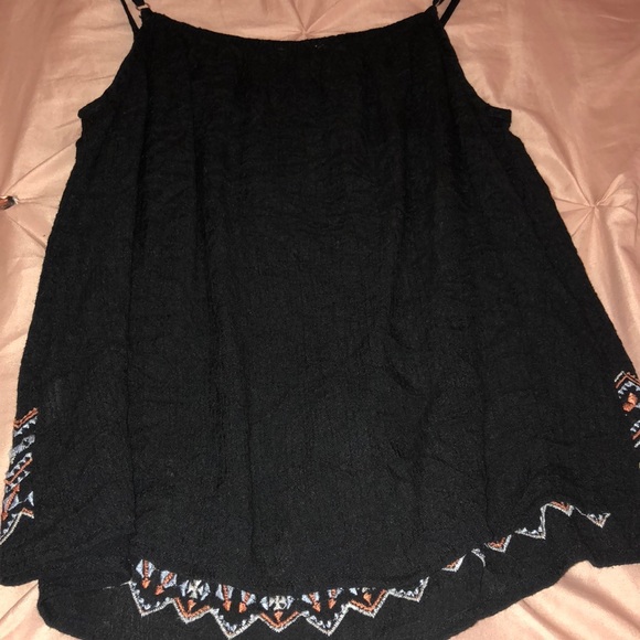 Summer Tank ❤️ - Picture 4 of 5